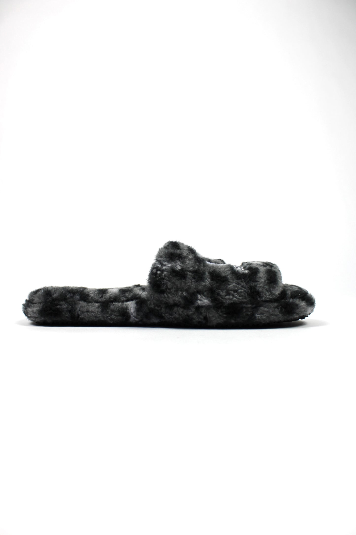 GREY CHEETAH BLESSED GROUND SLIPPERS